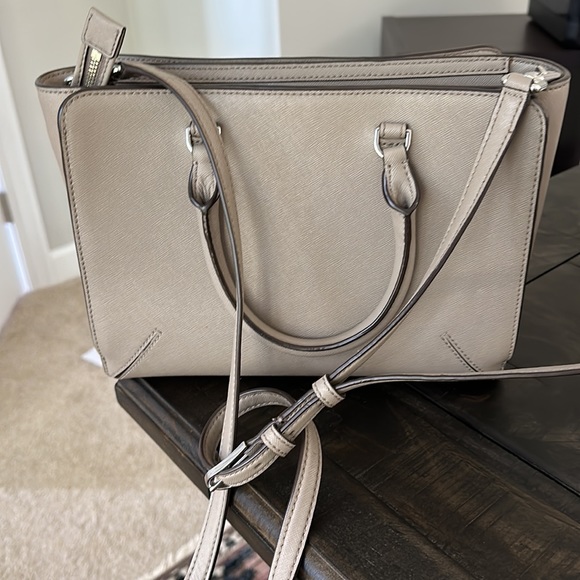 Tory Burch French Grey tote - Picture 2 of 3
